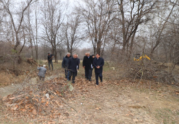 İcra başçısı kəndlərdə arx və kanallarda aparılan təmizlik işləri ilə tanış olub