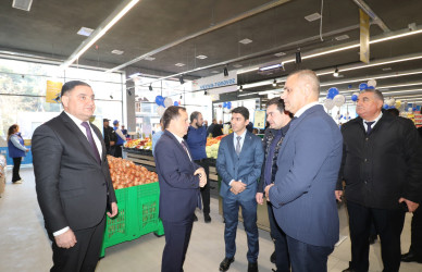 Bu gün “Tamstore” marketlər şəbəkəsi Qazaxda ilk mağazasını əhalinin istifadəsinə verib