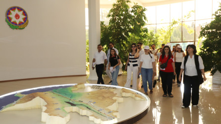 Qazaxda səfərdə olan “Gənc alimlərin yay düşərgəsi”nin iştirakçıları rayonun görməli yerlərinə ekskursiya ediblər