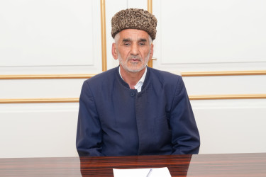 Dövlət Komitəsinin sədri Qazaxda vətəndaşların müraciətlərini dinləyib