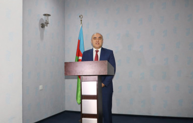 İcra başçısı Qazaxda səfərdə olan “Gənc alimlərin yay düşərgəsi”nin iştirakçıları ilə görüşüb