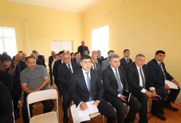 Qazaxda icra başçısının may ayında vətəndaşlarla keçirilən ilk səyyar görüşü sərhəddə yerləşən Məzəm kəndində olub