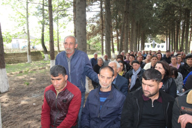 İcra başçısının aprel ayı üzrə vətəndaşlarla nəzərdə tutulan sonuncu səyyar görüşü Orta Salahlı kəndində olub