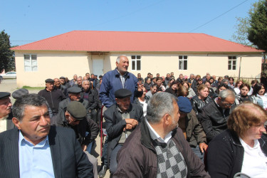 İcra başçısının vətəndaşlarla keçirilən növbəti səyyar görüşü Ağköynək kəndində olub