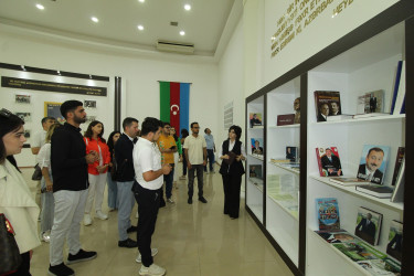 Qazaxda dərslərə başlayan ADA Universitetinin Azərbaycan dilindəki yeni magistr proqramının tələbələri rayonun görməli yerlərinə ekskursiya ediblər