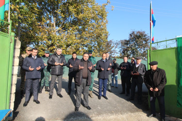 Vətən müharibəsində göstərdiyi igidliyə görə ölümündən sonra bir orden, beş medalla təltif olunan baş çavuş İsmayıl Qəsəbov ildönümündə ehtiramla yad edilib