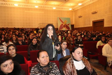 Qazaxda şair Cavanşir Rüstəmin yaradıcılığına həsr olunmuş “Ana laylam, beşik daşım, mənə cənnət Vətənimdir!”adlı tədbir keçirilib