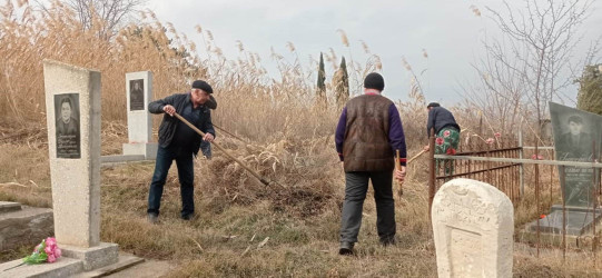 Qazaxda Novruz bayramı ərəfəsində Şəhidlər Xiyabanları və qəbiristanlıqlarda iməcilik keçirilib