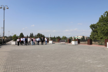 Qazaxda səfərdə olan “Gənc alimlərin yay düşərgəsi”nin iştirakçıları rayonun görməli yerlərinə ekskursiya ediblər