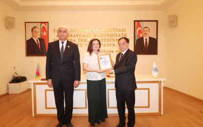 Qazaxda “15 iyun - Milli Qurtuluş Günü Azərbaycanın şanlı dövlətçilik tarixinə qızıl hərflərlə yazılan bir gündür!” mövzusunda tədbir keçirilib