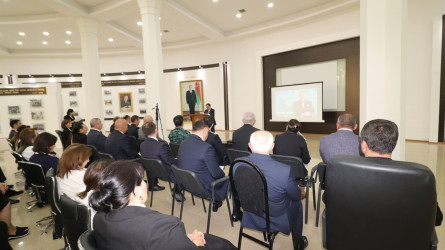 Qazaxda “Ümummilli Lider Heydər Əliyev müstəqil, suveren, demokratik, hüquqi dövlətin Azərbaycan modelinin müəllifidir” adlı elmi-praktiki konfrans keçirilib