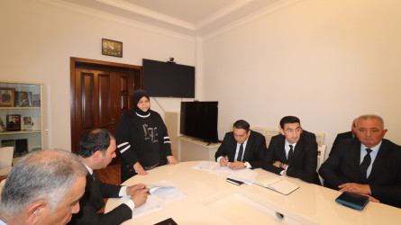 Qazax RİH-də keçirilən ümumi qəbulda icra başçısı vətəndaşların müraciətini dinləyib