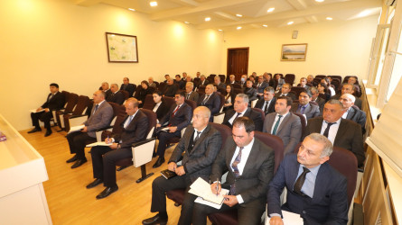 Qazaxda icra nümayəndələri və bələdiyyə sədrlərinin iştirakı ilə iclas keçirilib