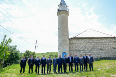 Komitə sədri Qazaxda yerləşən dini ibadətgahların fəaliyyəti ilə tanış olub