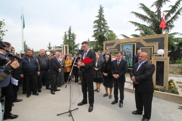 Qazaxda “Azərbaycan Bayrağı” ordenli Vətən müharibəsi şəhidinin adını əbədiləşdirən bulaq-abidə kompleksinin açılışı olub