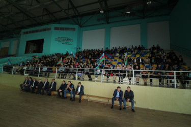 Ağır Atletika üzrə keçirilən Azərbaycan Birinciliyində yer tutan Qazaxlı idmançılar və məşqçiləri mükafatlandırılıblar