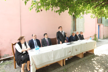 Qazaxda icra başçısının iyun ayı üzrə vətəndaşlarla keçirilən növbəti səyyar görüşü rayonun Abbasbəyli kəndində olub