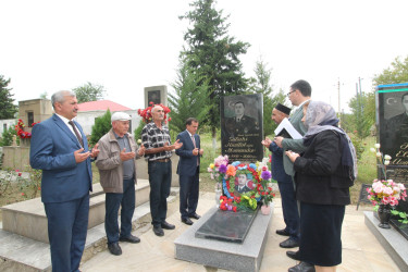 Qazaxda 27 Sentyabr - Anım Günü ərəfəsində Vətən müharibəsi şəhidlərinin məzarları ziyarət edilib