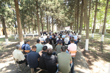 Qazaxda icra başçısının iyun ayı üzrə vətəndaşlarla keçirilən ilk səyyar görüşü rayonun Orta Salahlı kəndində olub