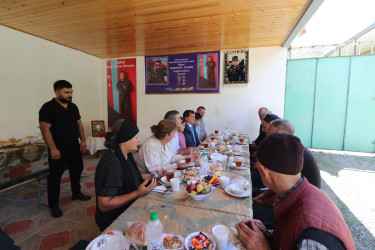 Qazaxda Tovuz döyüşlərinin qəhrəmanı şəhid mayor Namiq Əhmədovun ildönümündə xatirəsi anılıb