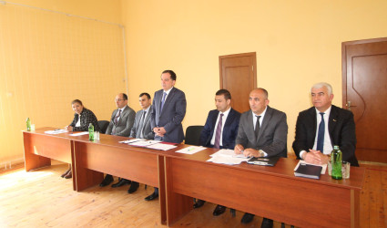 Qazaxda icra başçısının may ayında vətəndaşlarla keçirilən ilk səyyar görüşü sərhəddə yerləşən Məzəm kəndində olub