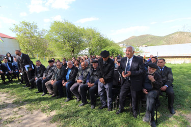 Qazaxda icra başçısının aprel ayı üzrə vətəndaşlarla keçirilən sonuncu səyyar görüşü sərhəd kəndi Fərəhlidə yaşayan sakinlərlə olub
