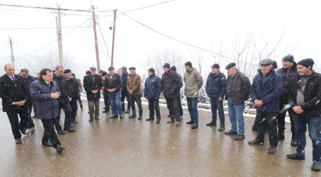 Qazaxda icra başçısı sərhəddə yerləşən Quşçu Ayrım və Fərəhli kəndlərində olub