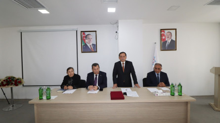 Millət vəkili Səməd Seyidov və icra başçısı Rəcəb Babaşov səhiyyə işçiləri ilə görüşüb