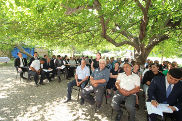 Qazaxda icra başçısının iyun ayı üzrə vətəndaşlarla keçirilən növbəti səyyar görüşü rayonun Abbasbəyli kəndində olub