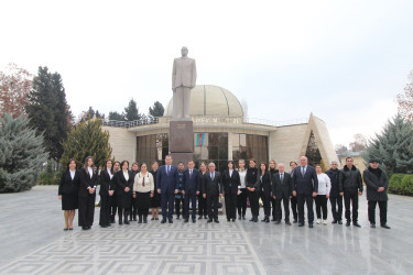 Millət vəkili Səməd Seyidov “Heydər Əliyev İli” çərçivəsində Qazaxda mədəniyyət işçiləri ilə görüşüb