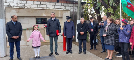 Qazaxın Qarapapaq kəndində Birinci Qarabağ müharibəsi şəhidi Nəsimi Hüseynovun xatirəsinə inşa edilmiş bulağın açılışı olub