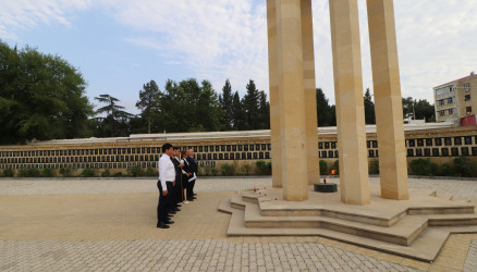 Qazaxda səfərdə olan “Gənc alimlərin yay düşərgəsi”nin iştirakçıları rayonun görməli yerlərinə ekskursiya ediblər