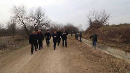 İcra başçısı kəndlərdə arx və kanallarda aparılan təmizlik işləri ilə tanış olub