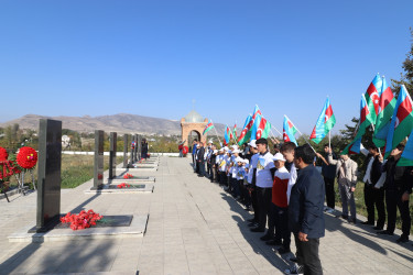 Qazaxda “Heydər Əliyev İli” çərçivəsində Ulu Öndərin anadan olmasının 100 illiyinə həsr olunmuş veloyürüş keçirilib