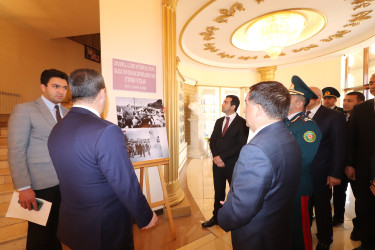 Qazaxda Ümummilli Lider Heydər Əliyevin anadan olmasının 100 illiyinə həsr olunmuş “Ulu Öndər Heydər Əliyevin irsi milli sərvətimizdir” mövzusunda tədbir keçirilib