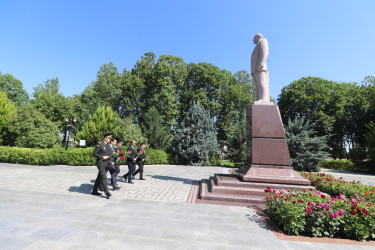 Qazaxda bir qrup Polis əməkdaşı peşə bayramları münasibətilə Fəxri Fərmanla təltif edilib