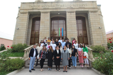 Qazaxda dərslərə başlayan ADA Universitetinin Azərbaycan dilindəki yeni magistr proqramının tələbələri rayonun görməli yerlərinə ekskursiya ediblər