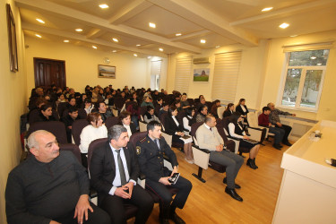 Qazaxda RİH başçısı aparatı yanında fəaliyyət göstərən “Yetkinlik Yaşına Çatmayanların İşləri və Hüquqlarının Müdafiəsi üzrə Komissiya”nın geniş tərkibdə iclası keçirilib