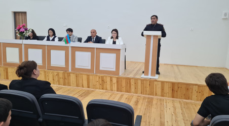 Qazaxda bu dəfə şəhər məktəblərində təhsil alan şagirdlərlə maarifləndirici görüş olub
