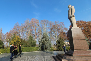 Gəncə Apellyasiya Məhkəməsinin sədri Mirbahəddin Hüseynov Qazaxda vətəndaşları qəbul edib