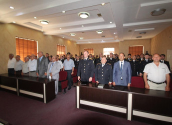 Qazaxda icra başçısı bir qrup Polis əməkdaşını peşə bayramları münasibətilə Fəxri Fərmanla təltif edib