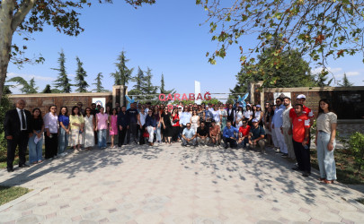 Qazaxda səfərdə olan “Gənc alimlərin yay düşərgəsi”nin iştirakçıları rayonun görməli yerlərinə ekskursiya ediblər