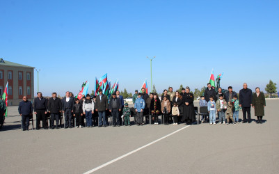 Qazaxda Icra başçısı Rəcəb Babaşov və rayonun hüquq-mühafizə orqanlarının rəhbərləri sərhədçilərin təşkil etdiyi Zəfər bayramında iştirak ediblər