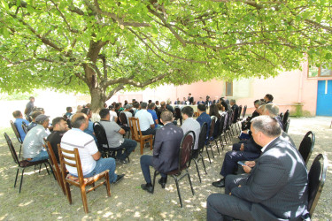 Qazaxda icra başçısının iyun ayı üzrə vətəndaşlarla keçirilən növbəti səyyar görüşü rayonun Abbasbəyli kəndində olub