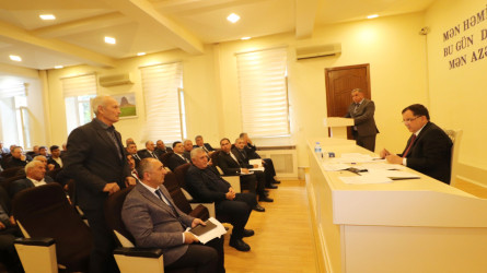 Qazaxda iri heyvandarlıq təsərrüfatı sahiblərinin iştirakı ilə iclas keçirilib