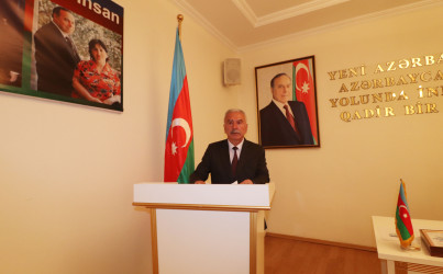 Qazaxda “15 iyun - Milli Qurtuluş Günü Azərbaycanın şanlı dövlətçilik tarixinə qızıl hərflərlə yazılan bir gündür!” mövzusunda tədbir keçirilib