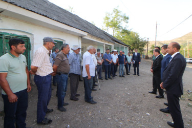 Qazaxda işğaldan azad edilmiş kəndlərdə mina təhlükəsizliyi ilə bağlı məcburi köçkünlər və sərhəddə yaşayan sakinlərlə maarifləndirici görüş keçirilib