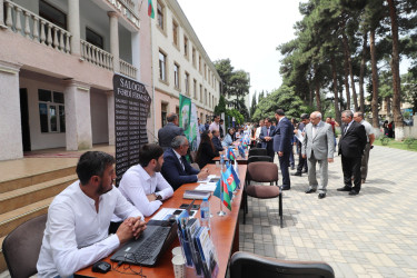 BDU-nun Qazax filialında əmək yarmarkası keçirilib