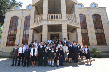 Qazaxda “Azərbaycanın şanlı dövlətçilik tarixinə qızıl hərflərlə yazılan gün” mövzusunda tədbir keçirilib