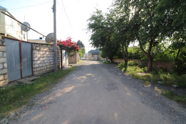 Qazaxda icra başçısı yeni asfalt örtüyü döşənən Nəriman Nərimanov yaşayış massivində görülmüş işlərlə tanış olub - FOTOLAR
